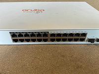 Aruba 1830 (24p) 19" switch - afbeelding 3 van  6