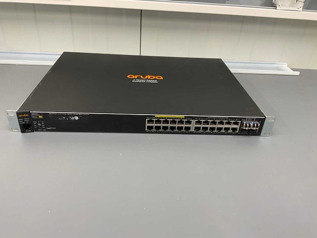 Aruba 2530-24g switch - afbeelding 2 van  4