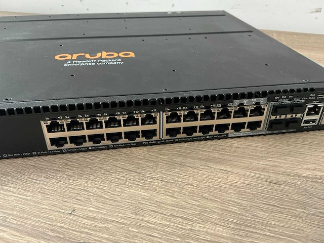 Aruba 2930m (jl320a) 19" switch - afbeelding 2 van  5