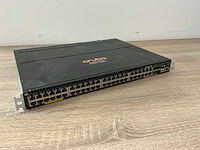 Aruba 2930m (jl322a) 19" switch - afbeelding 1 van  6