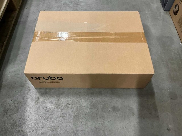 Aruba instant on 1930 8g cl4 2sfp 124w switch - afbeelding 3 van  3