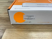 Aruba ion 1430 8g sw uk en 8-port gigabit unmanaged switch - afbeelding 3 van  4