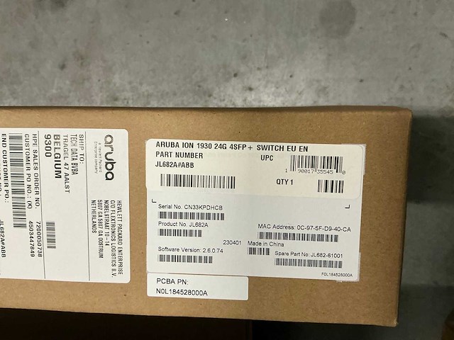 Aruba ion 1930 24g 4sfp + switch eu en - afbeelding 2 van  3