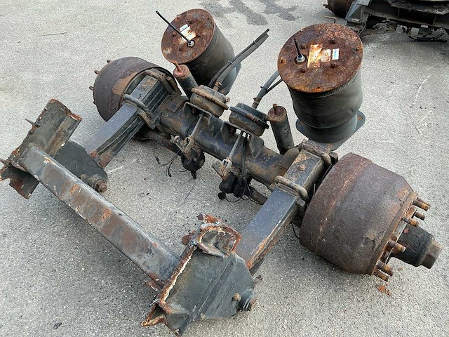 As (2x) - afbeelding 18 van  18