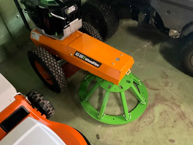 As 60e accu onkruidborstelmachine - afbeelding 2 van  8