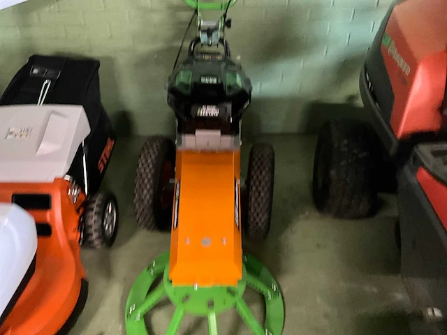 As 60e accu onkruidborstelmachine - afbeelding 4 van  8