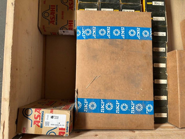Asahi, nsk, fag, skf - partij lagers en lagerunits 87kg - afbeelding 6 van  10