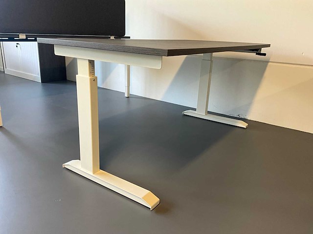 Asam bureau - afbeelding 1 van  8