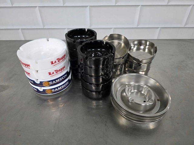 Asbak (26x) - afbeelding 1 van  3