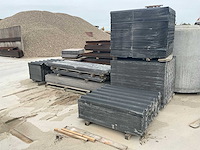 Asbestvrije golfplaat zwart circa 420m2 - afbeelding 1 van  7