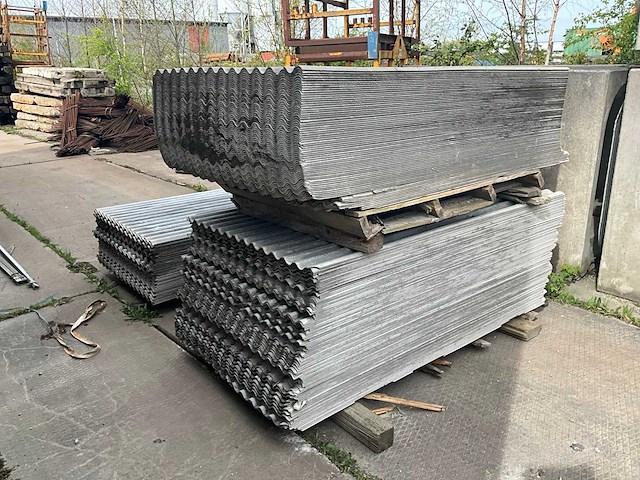 Asbestvrije golfplaten div. afmetingen 438m2 - afbeelding 1 van  5