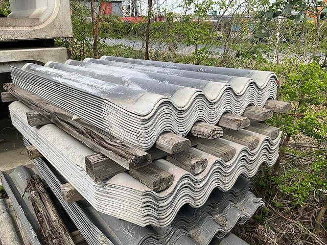 Asbestvrije golfplaten div. afmetingen circa 100m2 - afbeelding 3 van  4