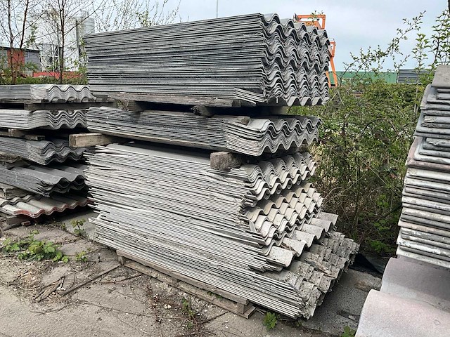 Asbestvrije golfplaten div. afmetingen circa 200m2 - afbeelding 1 van  6