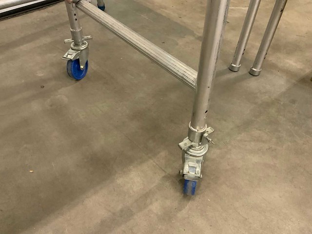 Asc basic line rolsteiger - afbeelding 4 van  10