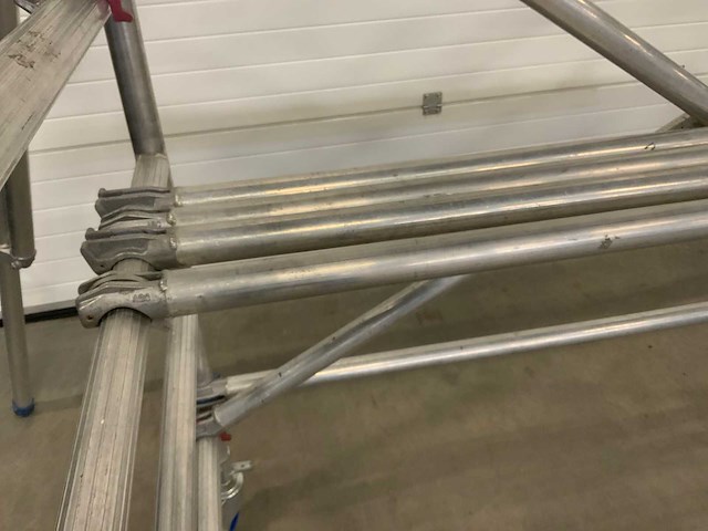 Asc basic line rolsteiger - afbeelding 5 van  10