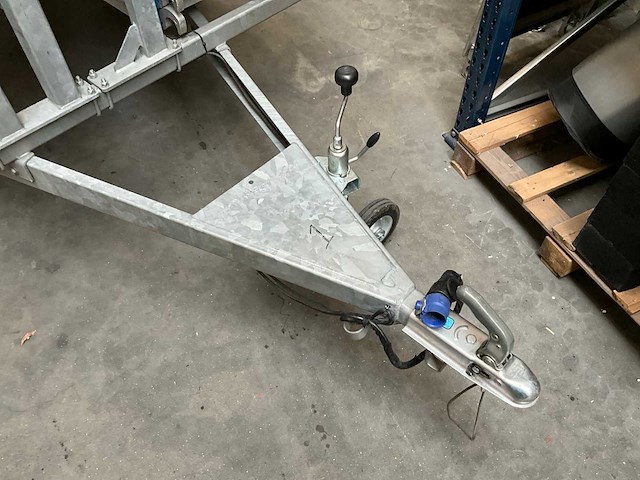 Asc steiger met aanhanger - afbeelding 10 van  11