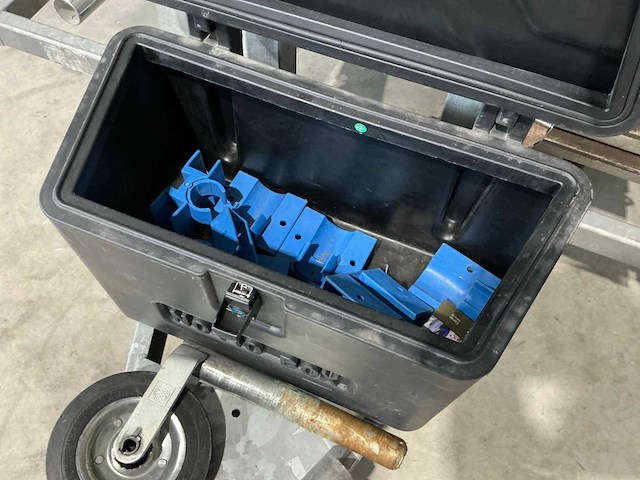 Asc steigeraanhanger met steiger - afbeelding 5 van  16