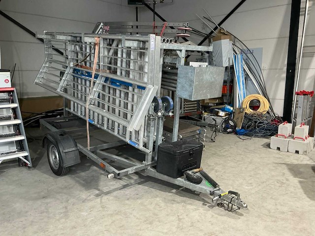 Asc steigeraanhanger met steiger - afbeelding 1 van  16