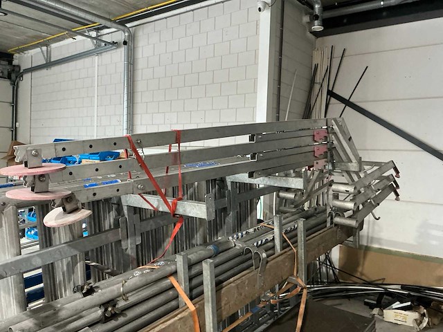 Asc steigeraanhanger met steiger - afbeelding 14 van  16