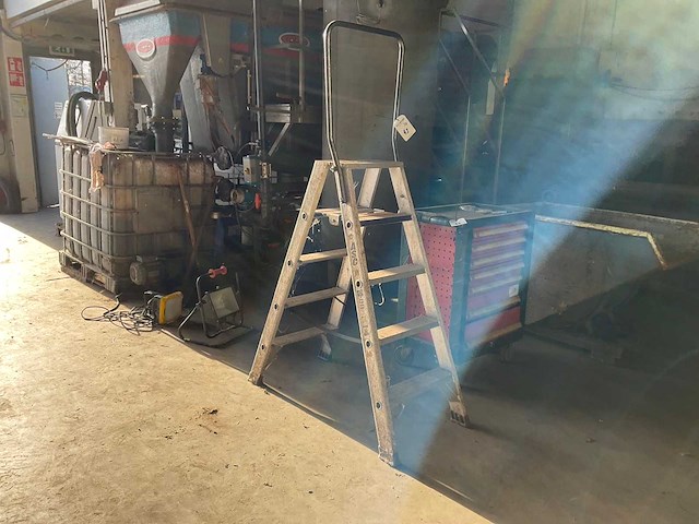 Asc uitzettrap (2x) - afbeelding 1 van  3