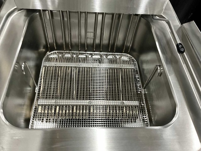 Ascobloc ief 144 inbouw friteuse - afbeelding 7 van  8