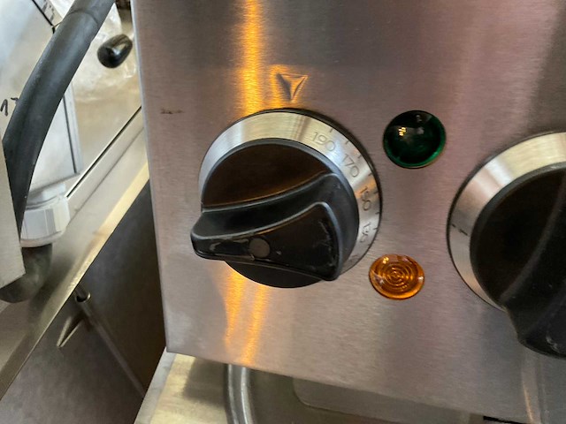 Ascobloc ief 224 integralline dubbele elektrische friteuse - afbeelding 3 van  6