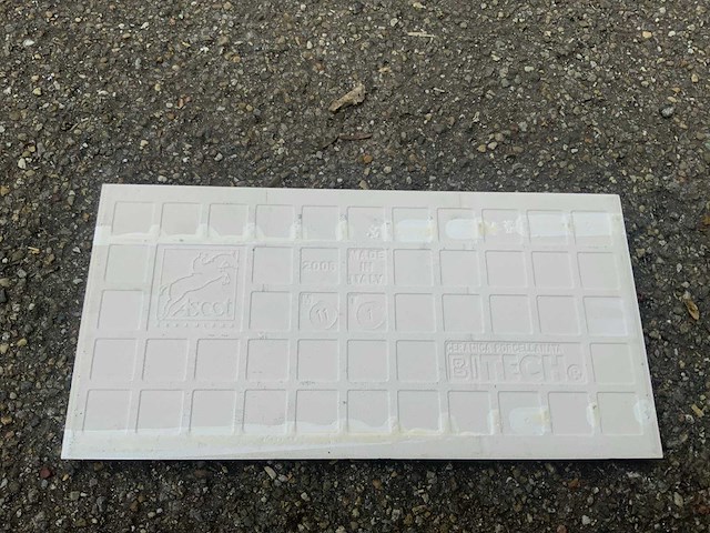 Ascot - 25x12,5cm - 8m2 - partij wandtegels - afbeelding 1 van  2