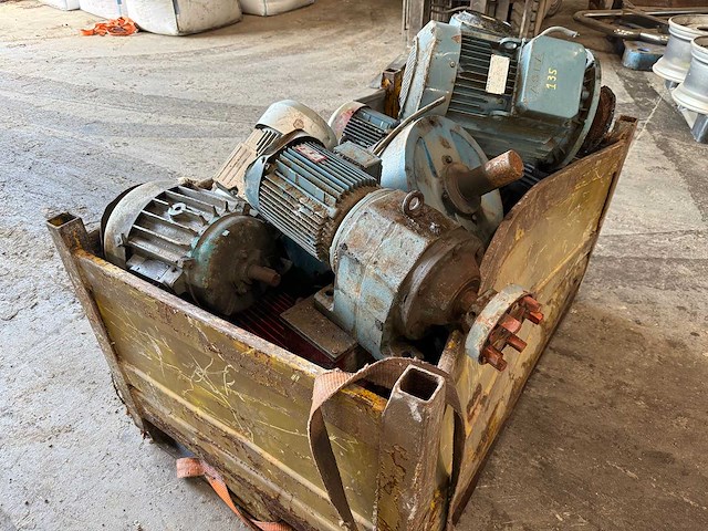 Asea - zware iec elektromotor / aandrijfmotor - afbeelding 11 van  17