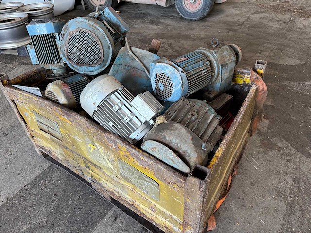 Asea - zware iec elektromotor / aandrijfmotor - afbeelding 13 van  17