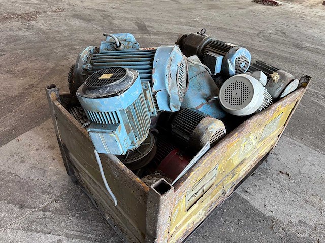 Asea - zware iec elektromotor / aandrijfmotor - afbeelding 15 van  17