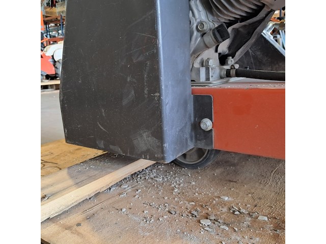 Asfalt-betonzaag 450mm benzine, husqvarna, fs400, 2017 - afbeelding 13 van  22