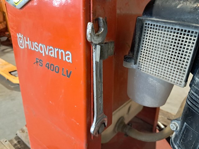Asfalt-betonzaag 450mm benzine husqvarna, fs400, bouwjaar 2018 - afbeelding 6 van  20