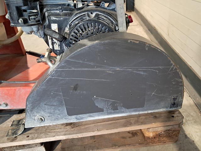 Asfalt-betonzaag 450mm benzine husqvarna, fs400, bouwjaar 2018 - afbeelding 7 van  20