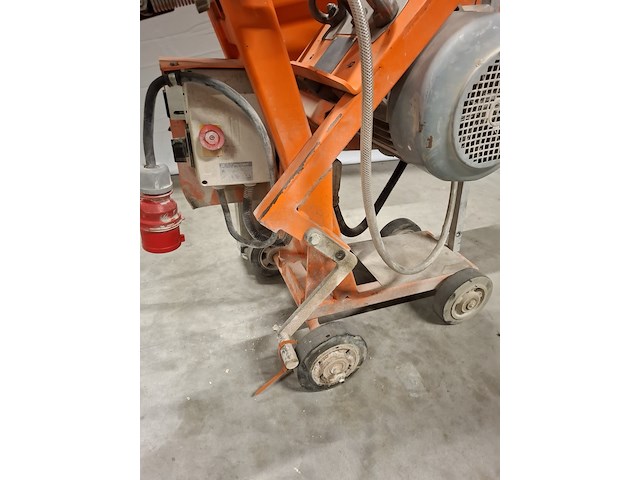 Asfalt-betonzaag 800mm 380v, lissmac, compactcut 400e, 2014 - afbeelding 6 van  14