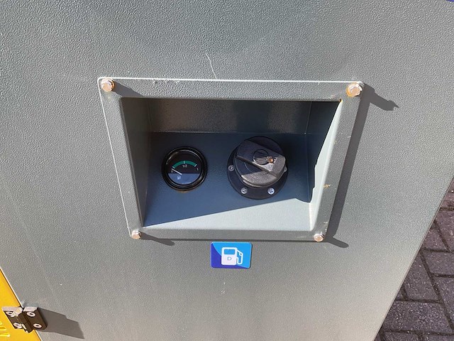 Ashita power ag-3-70e geel stroomgenerator - afbeelding 19 van  20