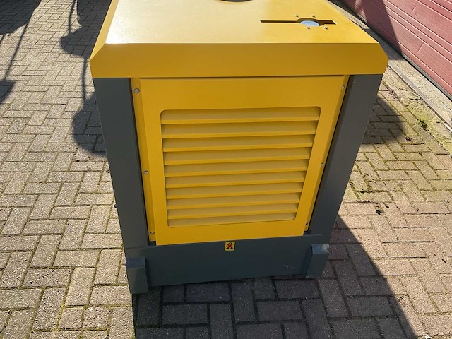 Ashita power ag-3-70e geel stroomgenerator - afbeelding 5 van  21