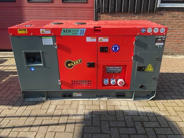 Ashita power ag3-30 rood stroomgenerator - afbeelding 11 van  23