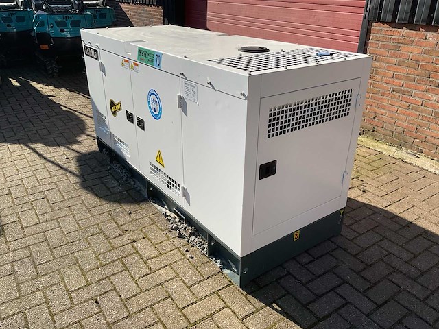 Ashita power ag3-70 wit stroomgenerator - afbeelding 12 van  16