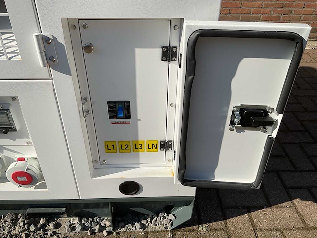Ashita power ag3-70 wit stroomgenerator - afbeelding 19 van  21