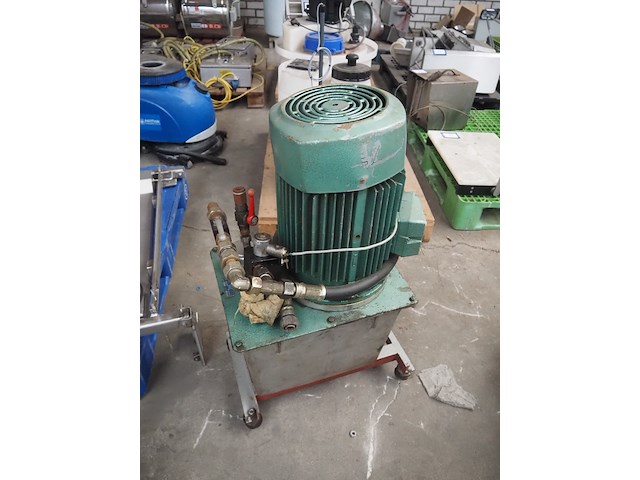 Asi - afbeelding 4 van  6