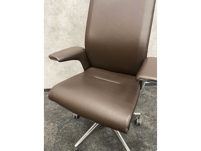 Asis match executive/ martin stoll - directie design set - afbeelding 5 van  23