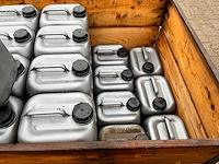 Assa abloy bio syn 15 hydrauliek olie “7 ltr bus” (31x) - afbeelding 3 van  4