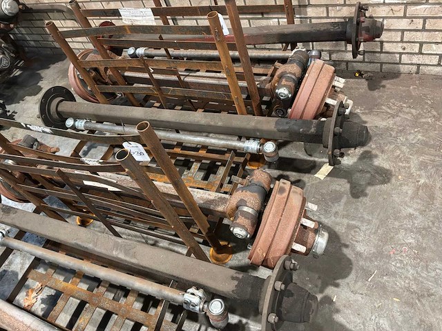 Assen set - afbeelding 1 van  3