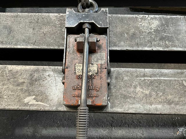 Assfalg sh35k hijsmagneet 250 kg - afbeelding 1 van  3