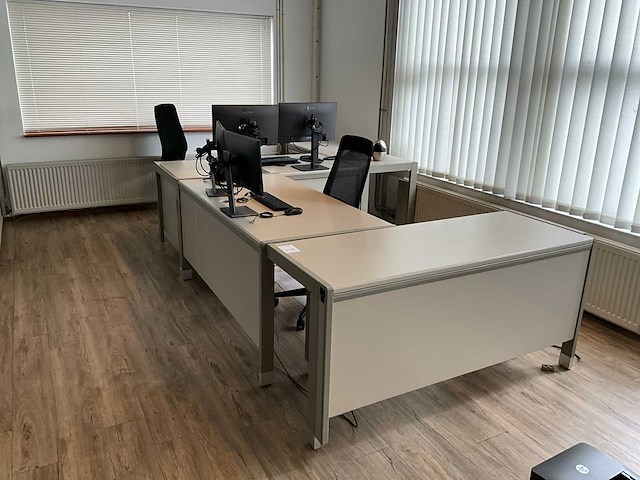 Assmann hoek bureau (3x) - afbeelding 7 van  7