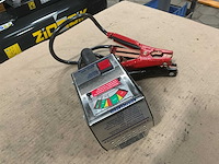 Associated 6092 battery tester - afbeelding 1 van  4