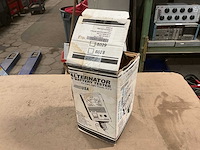 Associated 6092 battery tester - afbeelding 4 van  5