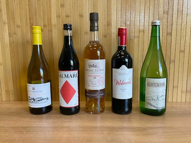 Assorti drank (5x) - afbeelding 1 van  4