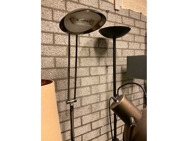Assorti vloerlampen - afbeelding 5 van  7