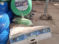 Assortiment afdeknetten o.a. nature - afbeelding 8 van  16